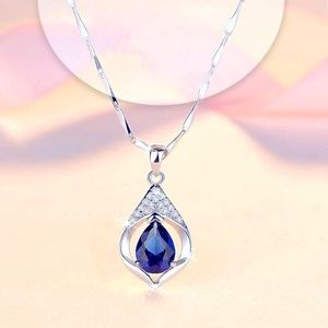 NEW Gorgeous 925 Silver Blue Sapphire Necklace